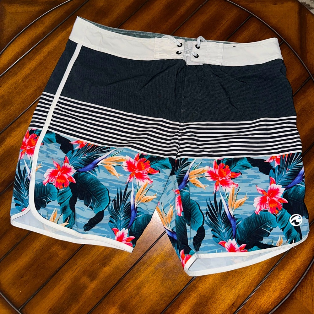 Ocean Current Men's Floral Swim Shorts
